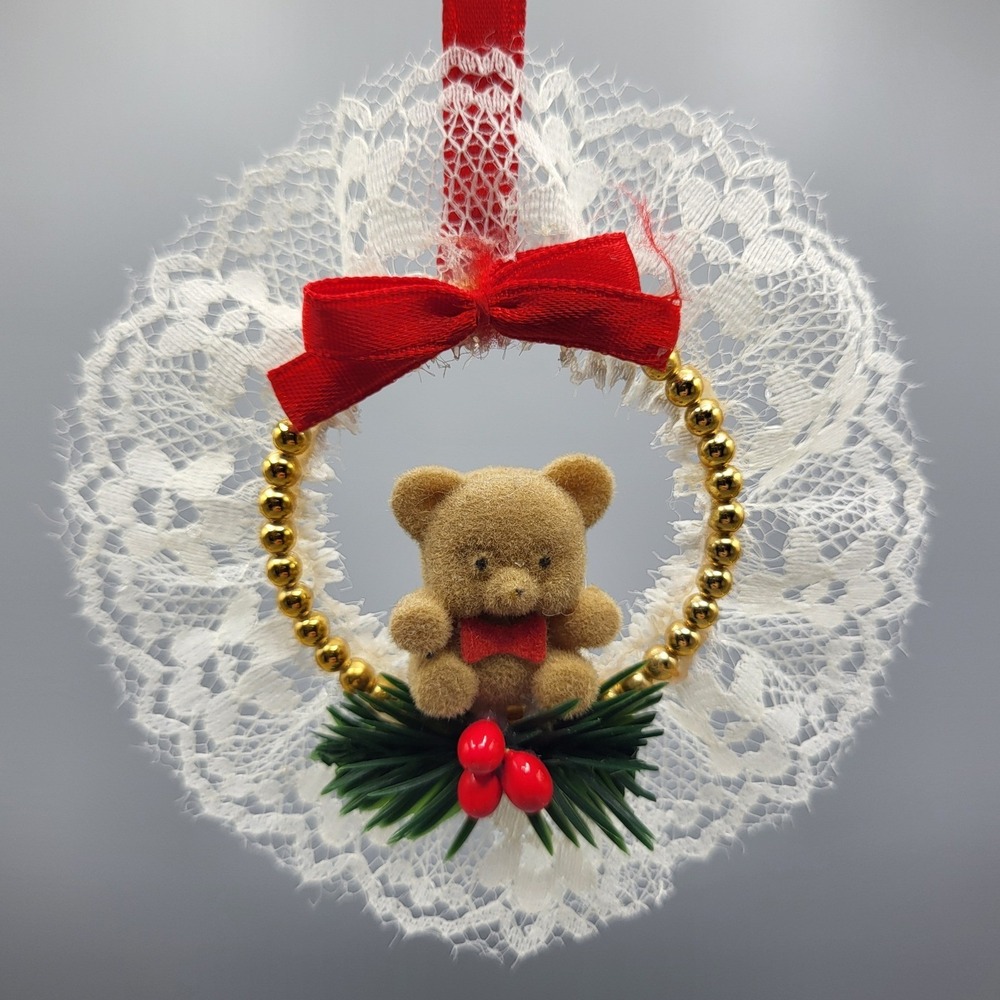Vtg Homemade Christmas Wreath Ornament Flocked Teddy Bear Lace Holiday White Red